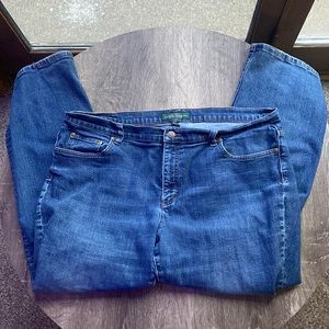Ralph Lauren straight jeans. Size: 20W